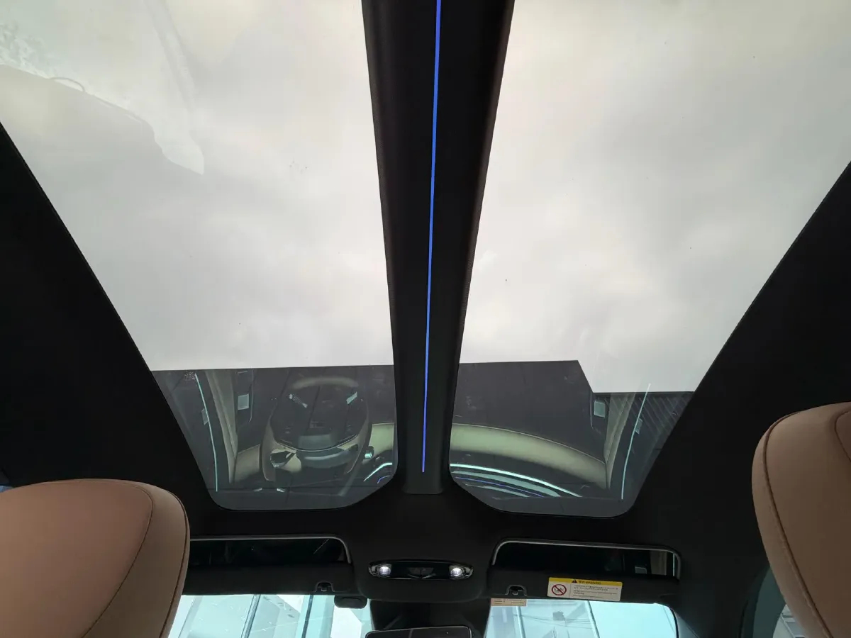 2023 Geely Galaxy L6 1.5T 163HP L4 3DHT PHEV,autocango,china used car exporter,china ev exporter,chinese used car exporter,chinese used ev exporter