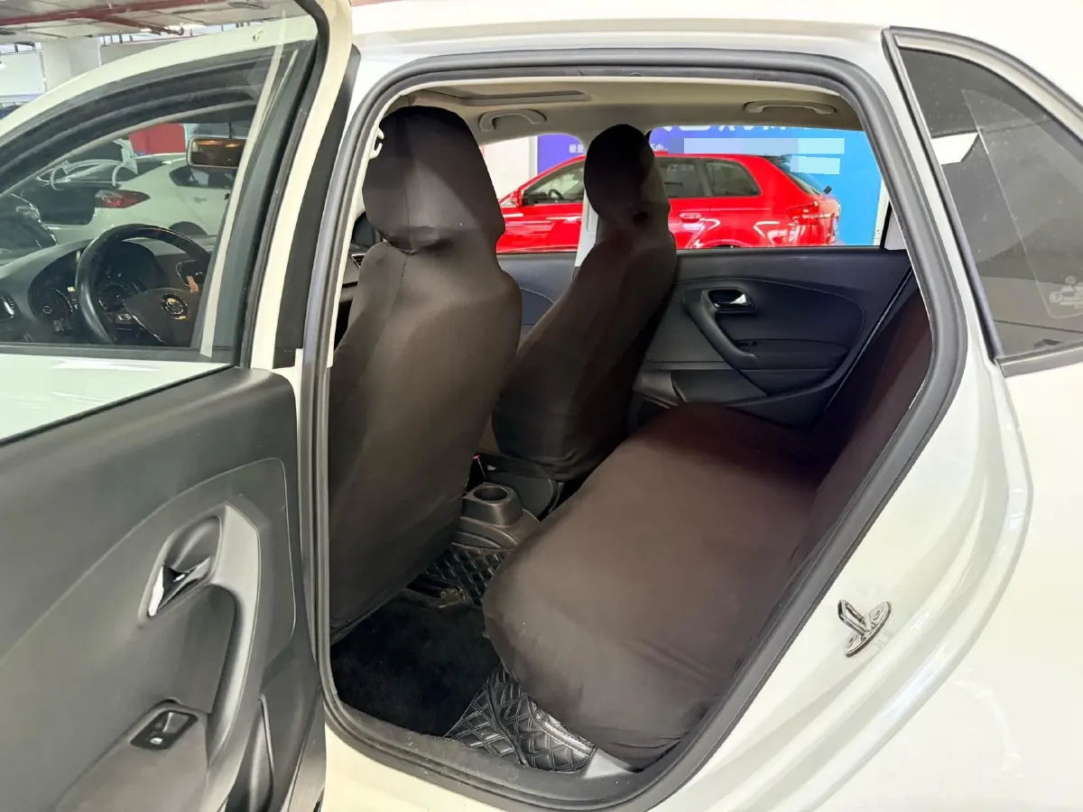 2016 Volkswagen Polo 1.6L 110HP L4 6AT,autocango,china used car exporter,china ev exporter,chinese used car exporter,chinese used ev exporter