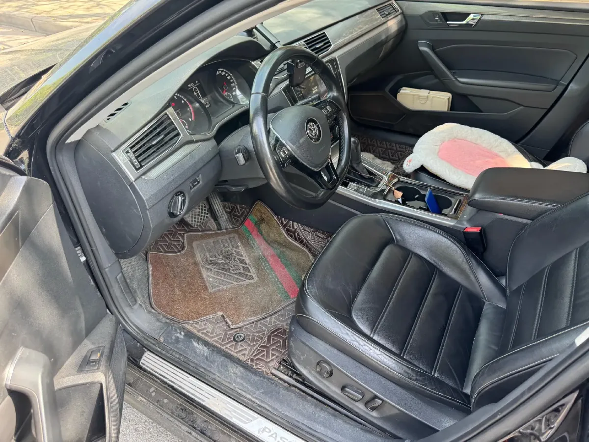 2017 Volkswagen Passat 1.8T 180HP L4 7DCT,autocango,china used car exporter,china ev exporter,chinese used car exporter,chinese used ev exporter