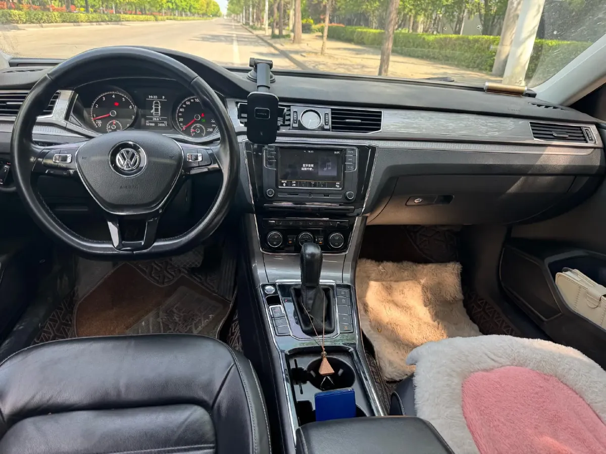 2017 Volkswagen Passat 1.8T 180HP L4 7DCT,autocango,china used car exporter,china ev exporter,chinese used car exporter,chinese used ev exporter