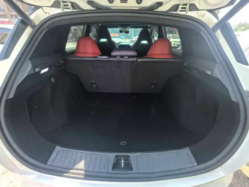 2020 LYNK&CO 06 1.5T 177HP L3 7DCT,autocango,china used car exporter,china ev exporter,chinese used car exporter,chinese used ev exporter