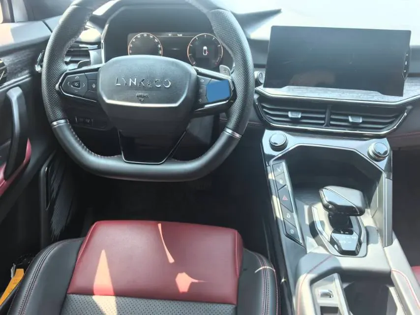 2020 LYNK&CO 06 1.5T 177HP L3 7DCT,autocango,china used car exporter,china ev exporter,chinese used car exporter,chinese used ev exporter