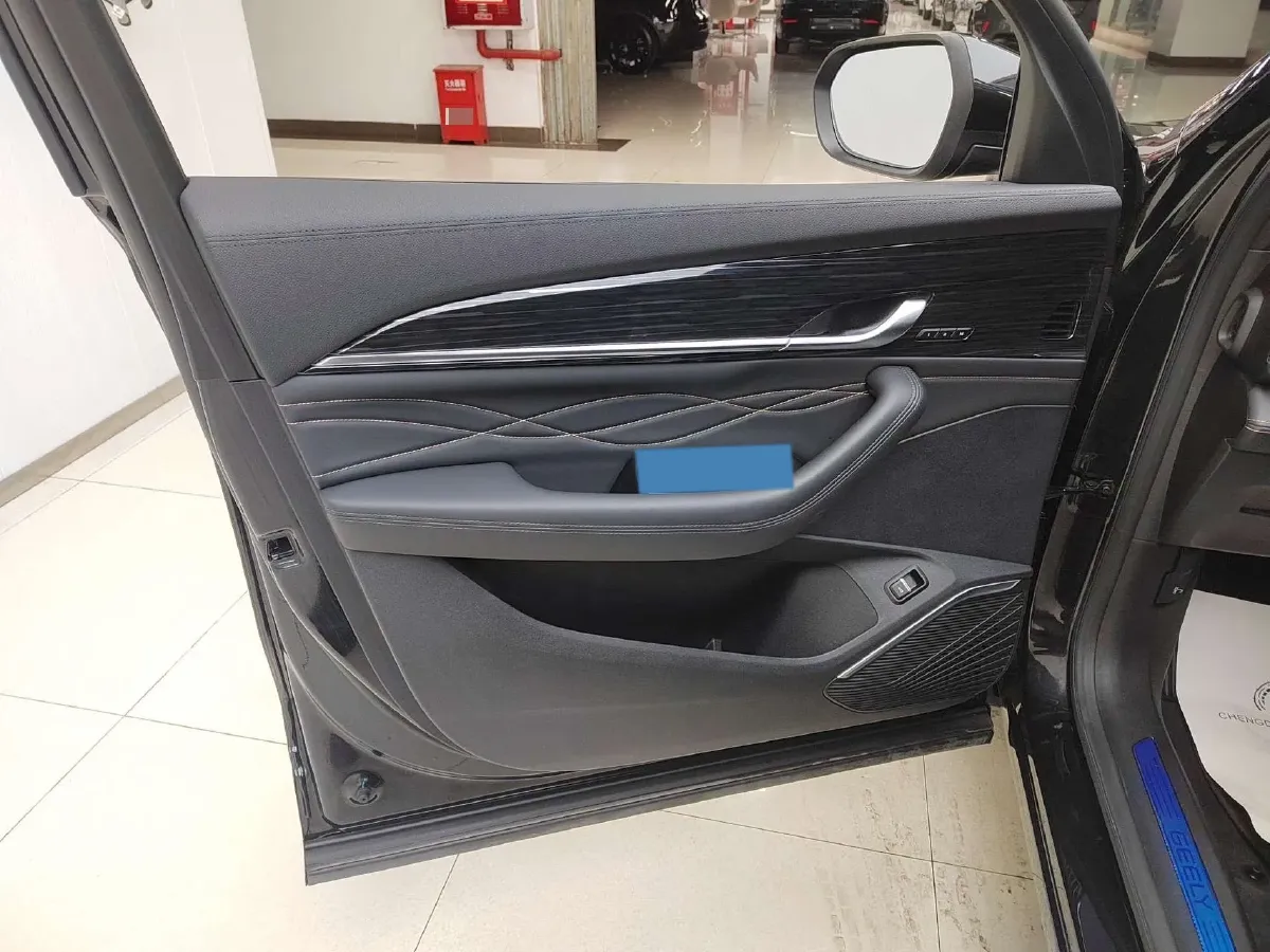 2024 Geely Monjaro 2.0T 218HP L4 7DCT,autocango,china used car exporter,china ev exporter,chinese used car exporter,chinese used ev exporter