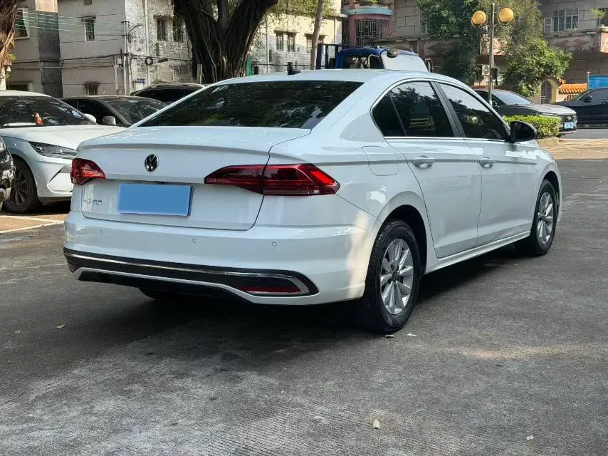 2023 Volkswagen Bora 1.5L 113HP L4 6AT,autocango,china used car exporter,china ev exporter,chinese used car exporter,chinese used ev exporter