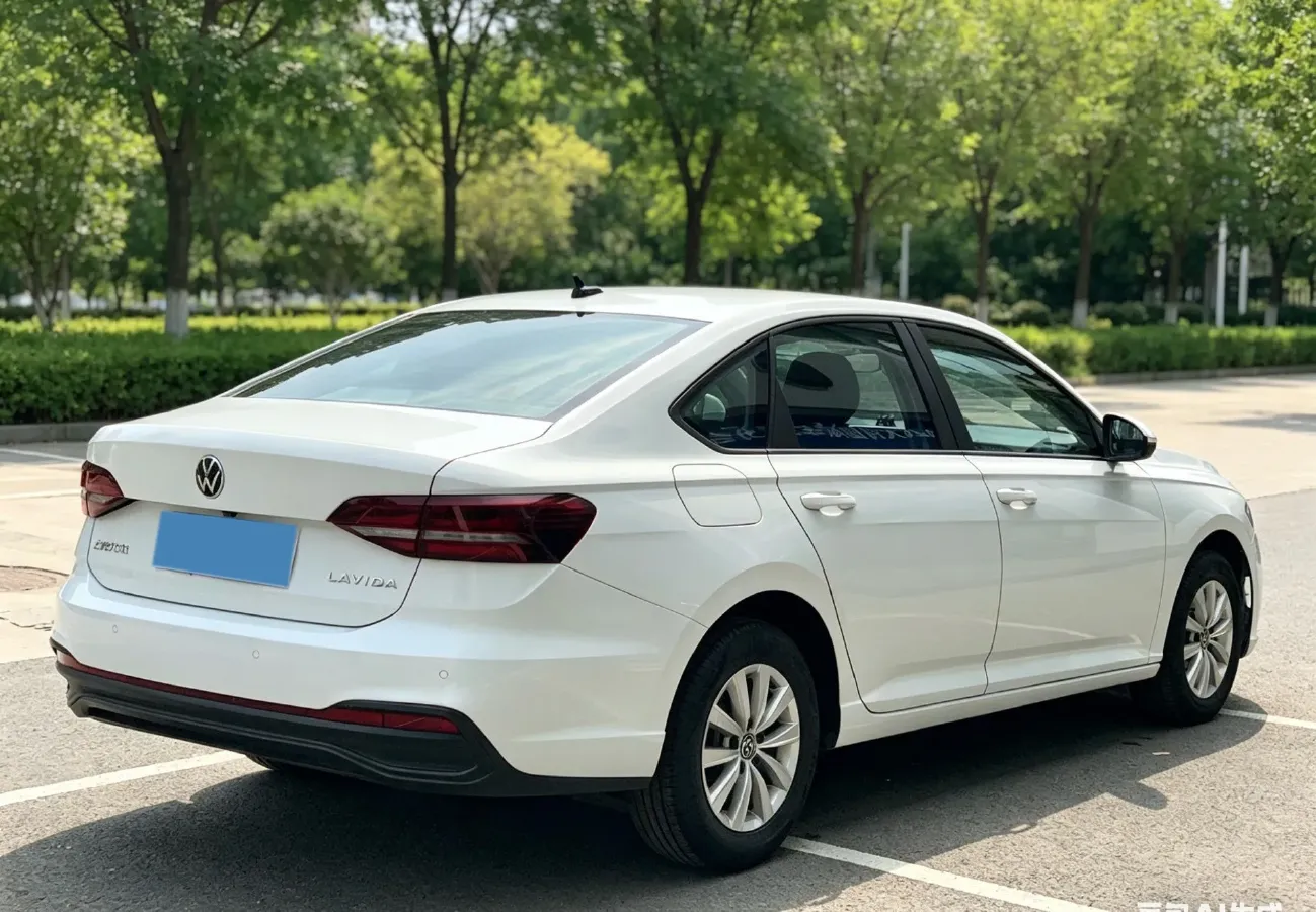 2024 Volkswagen Lavida 1.5L 110HP L4 6AT,autocango,china used car exporter,china ev exporter,chinese used car exporter,chinese used ev exporter