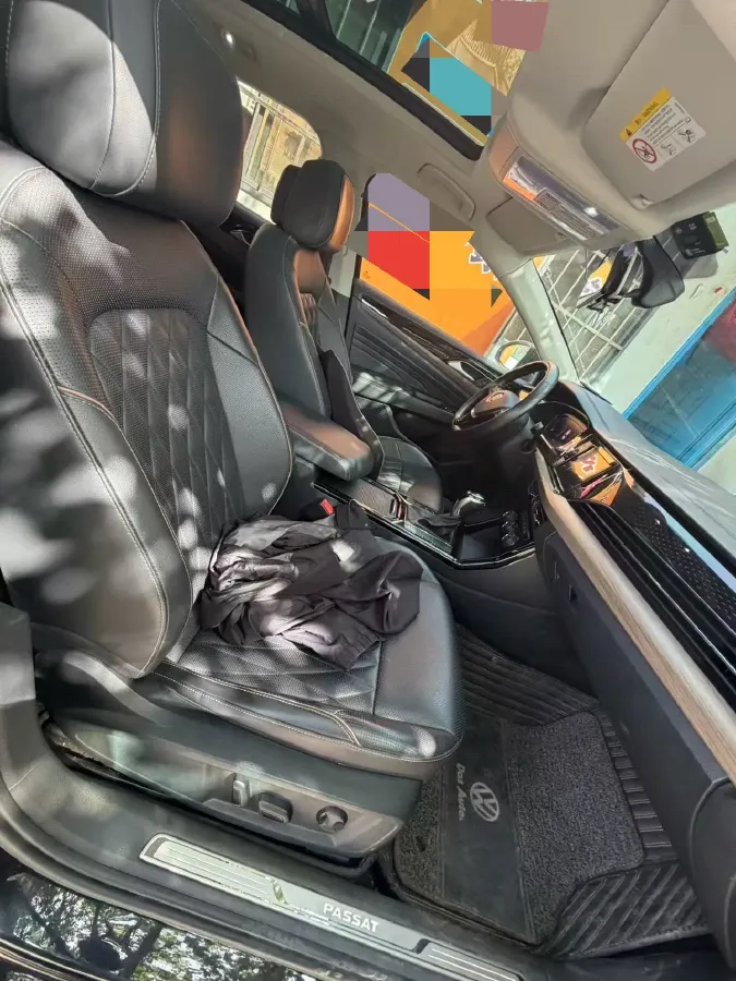 2019 Volvo V40 1.5T 152HP L4 6AT,autocango,china used car exporter,china ev exporter,chinese used car exporter,chinese used ev exporter