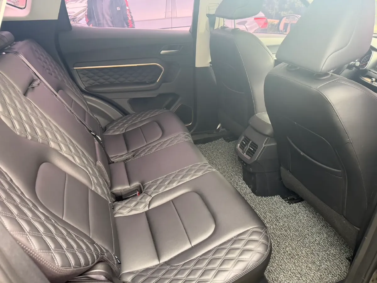 2020 Haval H6 1.5T 169HP L4 7DCT,autocango,china used car exporter,china ev exporter,chinese used car exporter,chinese used ev exporter