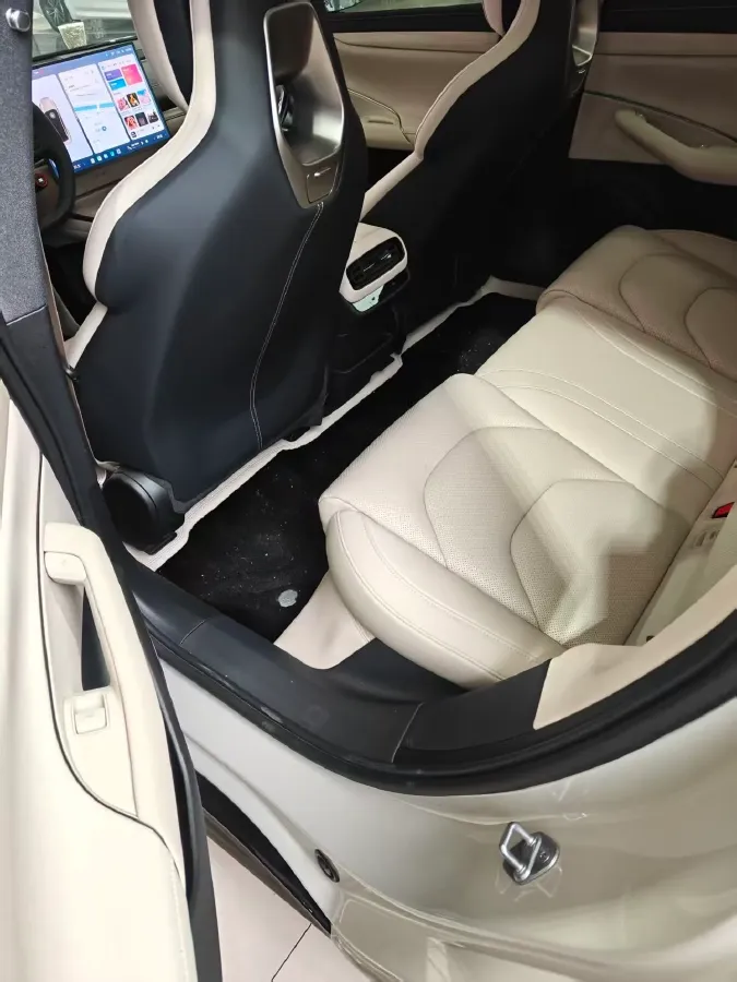 2024 MI SU7 BEV 94.3KWH,autocango,china used car exporter,china ev exporter,chinese used car exporter,chinese used ev exporter