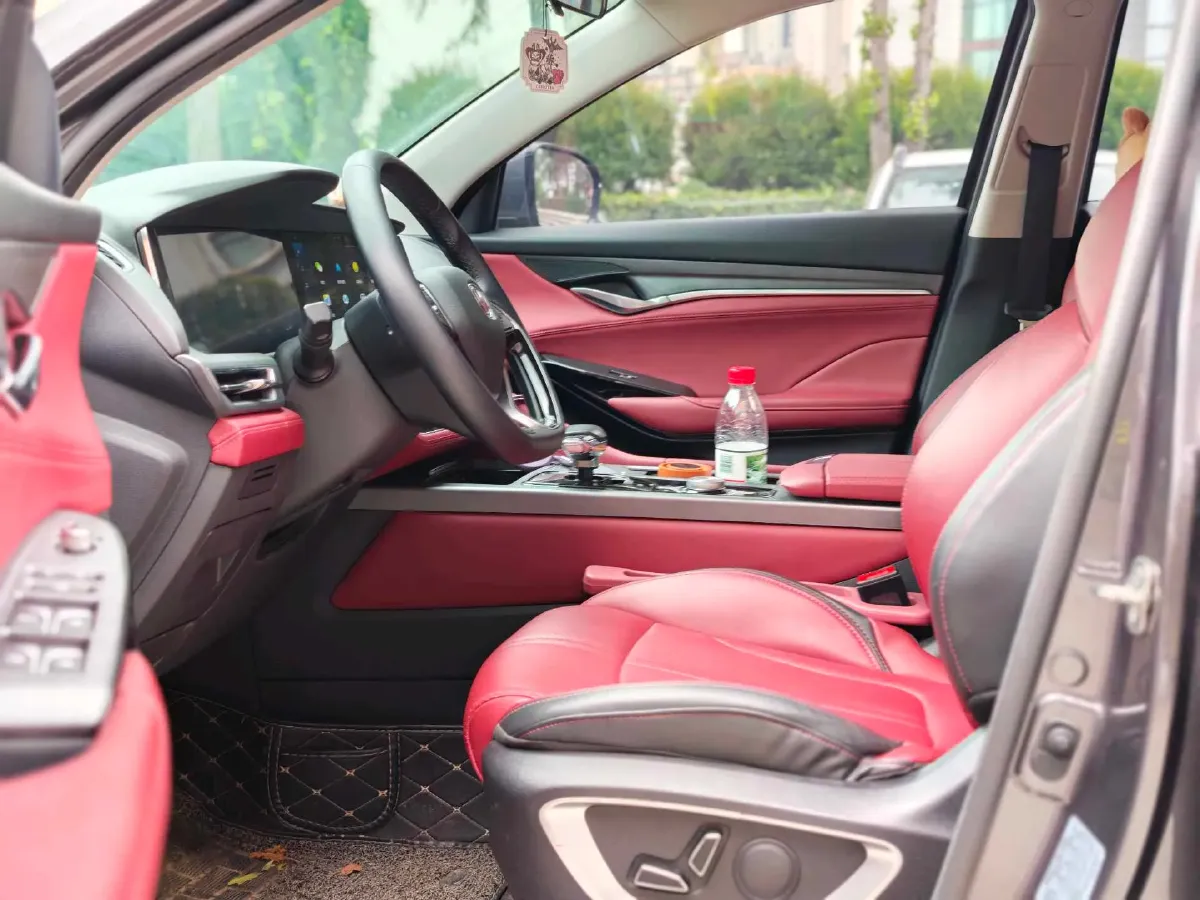 2022 ChangAn CS75 Plus 1.5T 178HP L4 6AT,autocango,china used car exporter,china ev exporter,chinese used car exporter,chinese used ev exporter