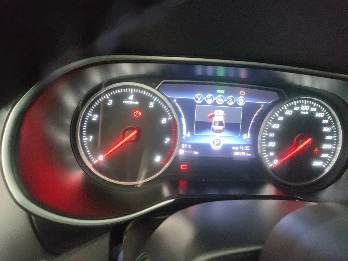 2022 HongQi H5 1.8T 197HP L4 6AT,autocango,china used car exporter,china ev exporter,chinese used car exporter,chinese used ev exporter