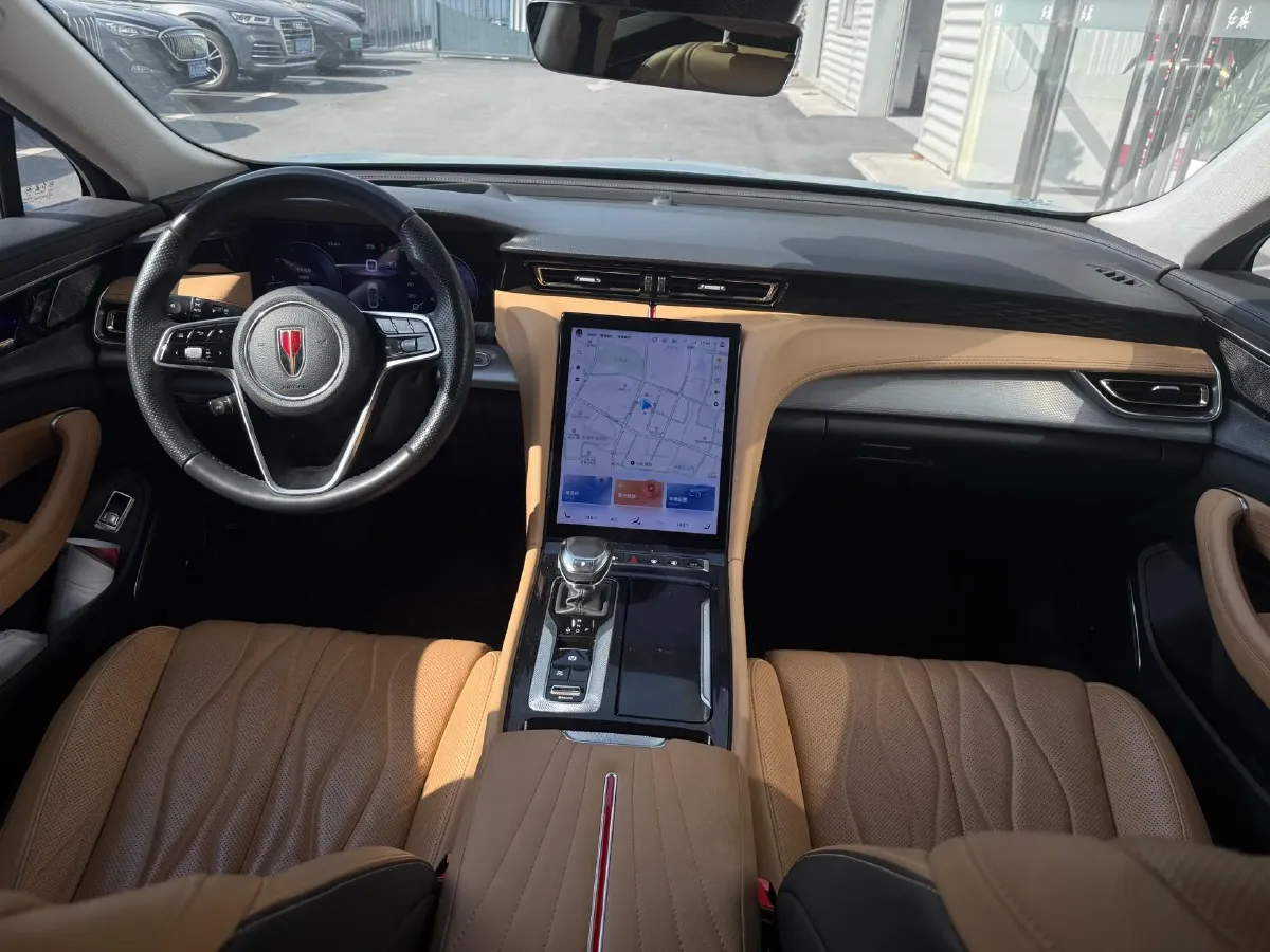 2023 HongQi H5 2.0T 224HP L4 8AT,autocango,china used car exporter,china ev exporter,chinese used car exporter,chinese used ev exporter