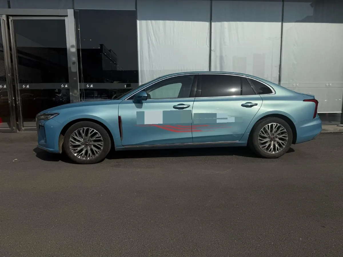 2023 HongQi H5 2.0T 224HP L4 8AT,autocango,china used car exporter,china ev exporter,chinese used car exporter,chinese used ev exporter