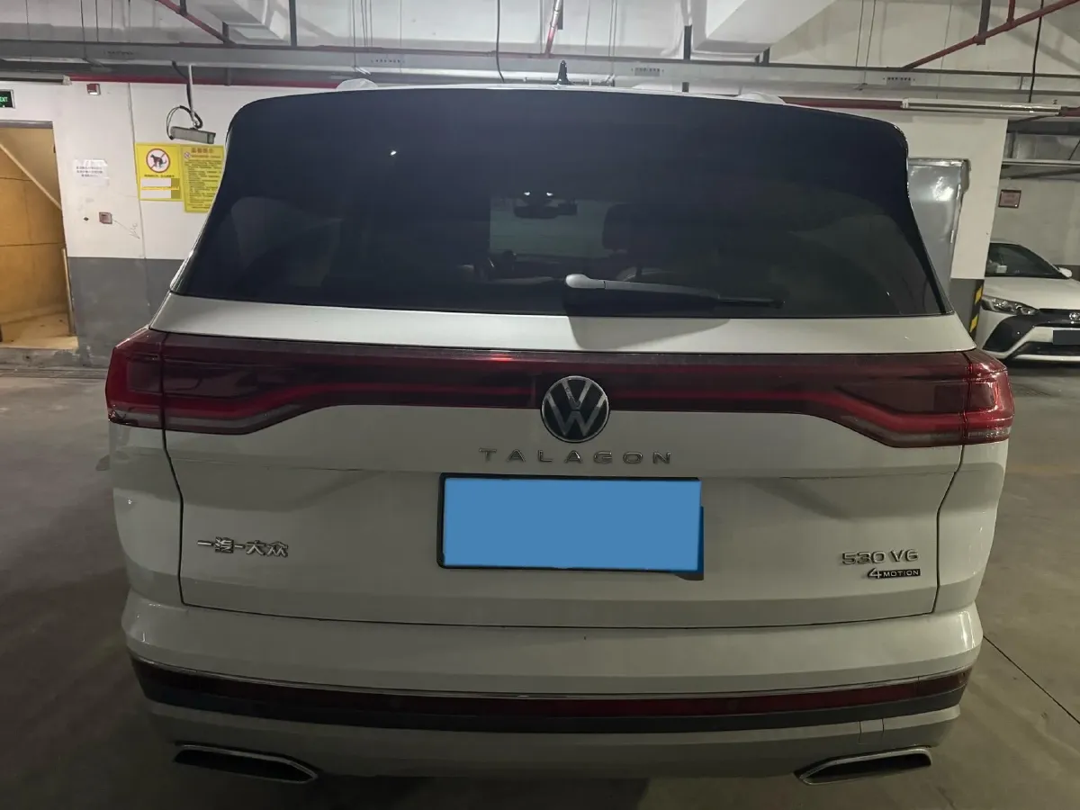 2021 Volkswagen Talagon 2.5T 299HP V6 7DCT,autocango,china used car exporter,china ev exporter,chinese used car exporter,chinese used ev exporter