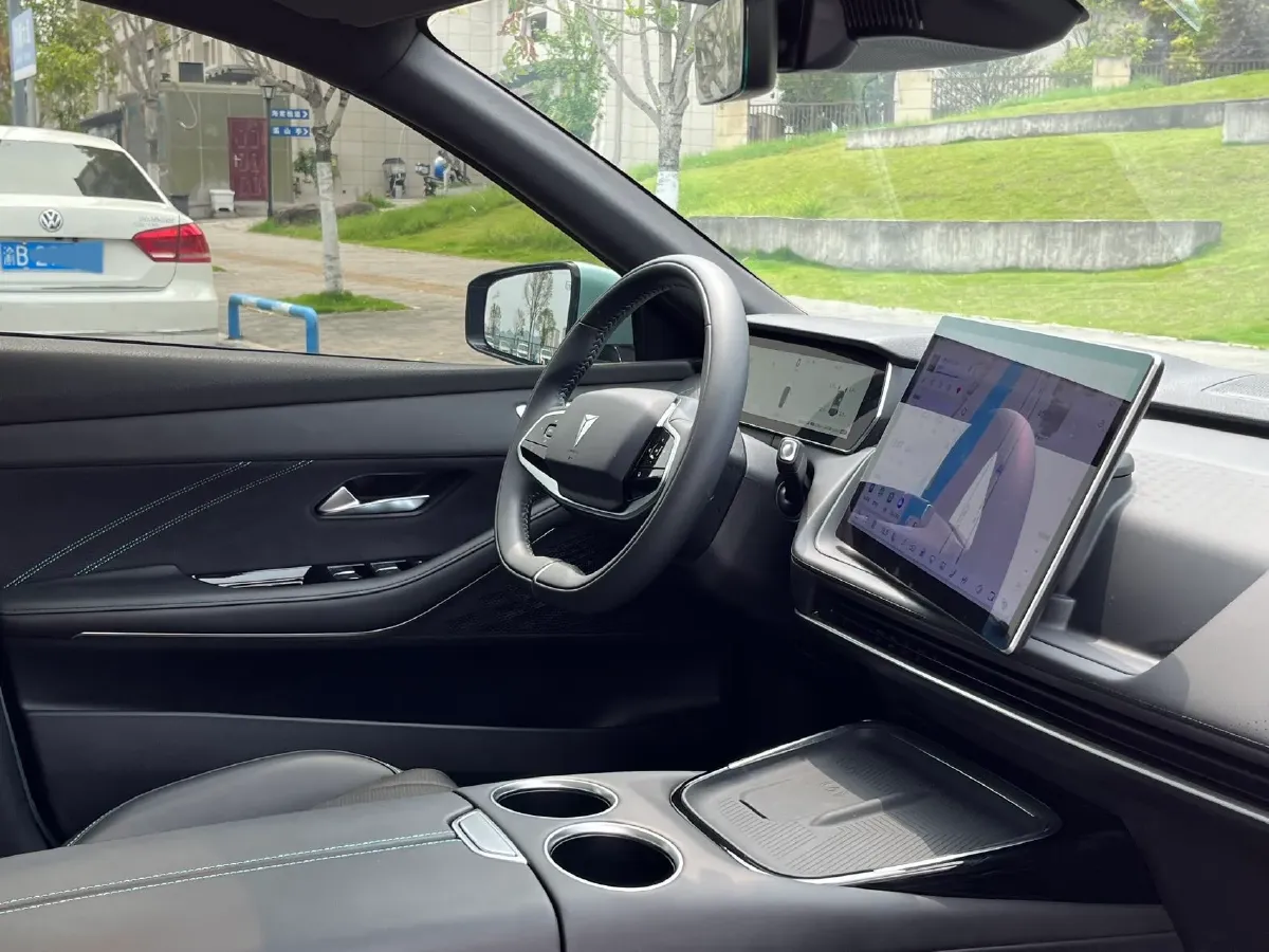 2023 Deepal SL03 1.5L 95HP L4 REEV 28.39KWH,autocango,china used car exporter,china ev exporter,chinese used car exporter,chinese used ev exporter