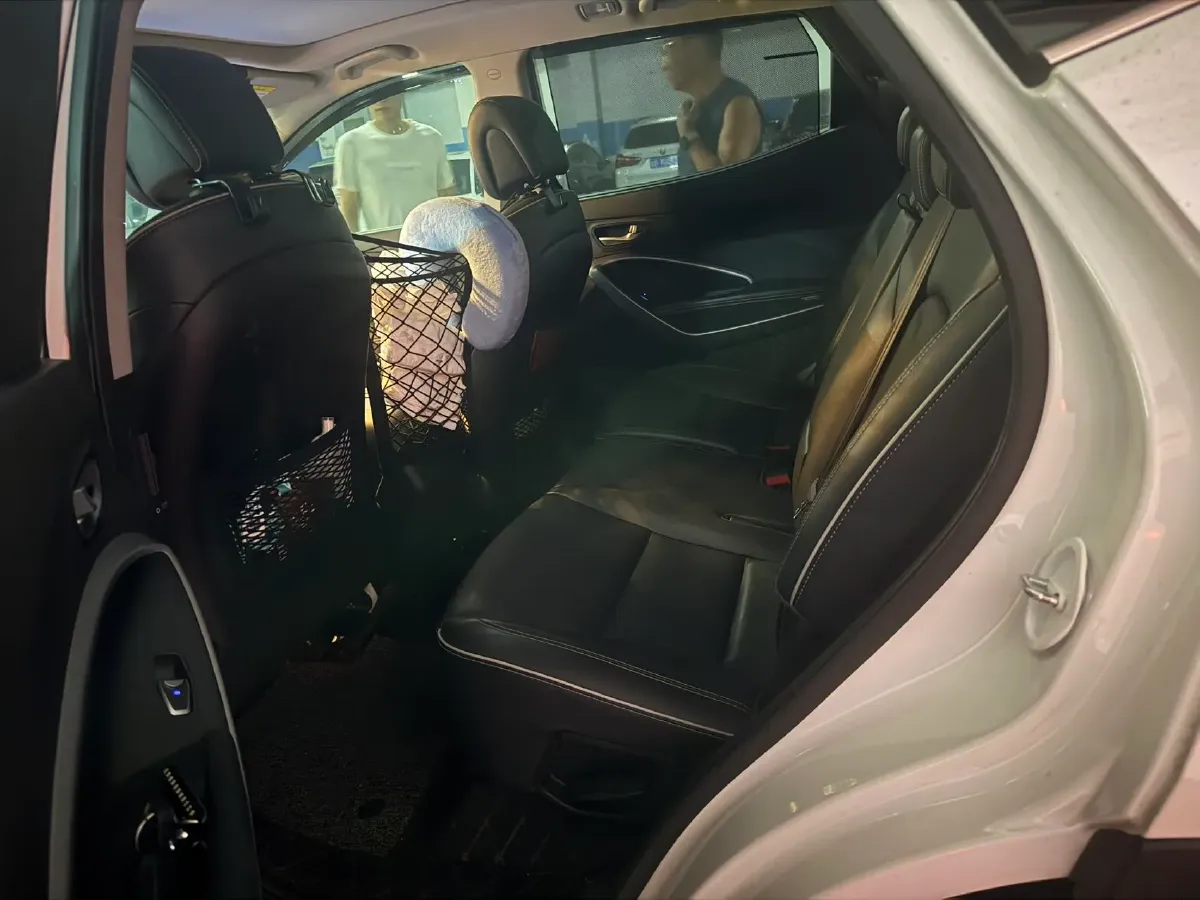 2017 Hyundai Santafe 2.0T 245HP L4 6AT,autocango,china used car exporter,china ev exporter,chinese used car exporter,chinese used ev exporter