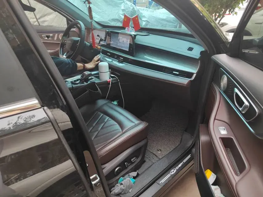 2024 Chery Tiggo 8 PRO 2.0T 254HP L4 7DCT,autocango,china used car exporter,china ev exporter,chinese used car exporter,chinese used ev exporter