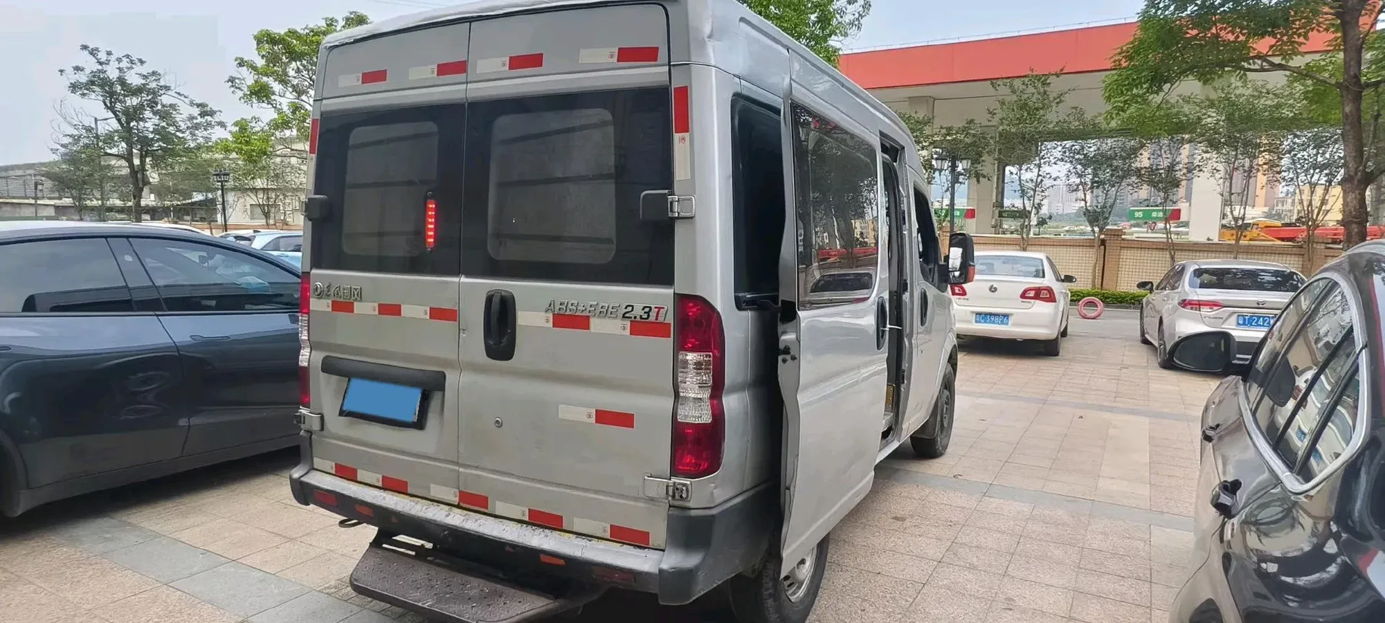 2020 DongFeng DFAC YuFeng 2.3T 110HP L4 6MT,autocango,china used car exporter,china ev exporter,chinese used car exporter,chinese used ev exporter