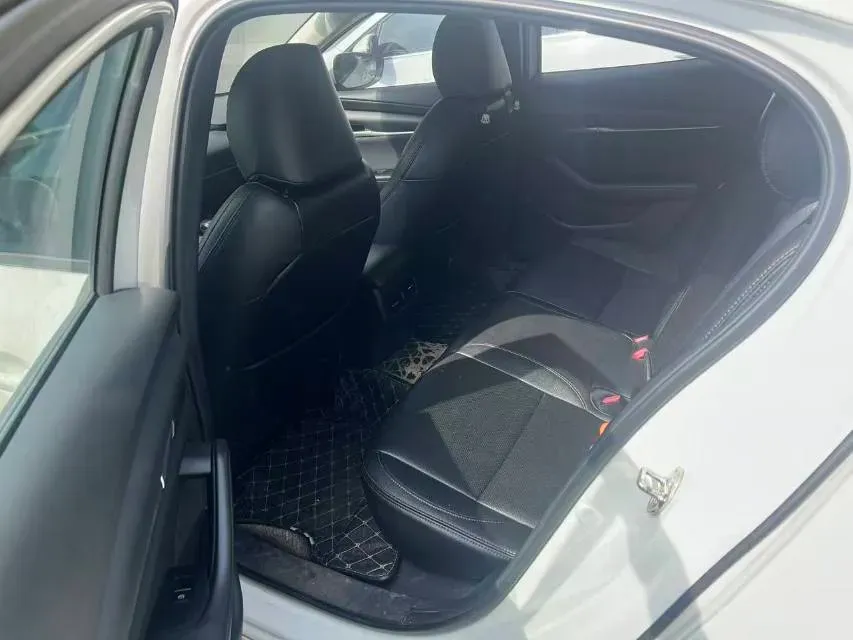 2020 Mazda 3 Axela 1.5L 117HP L4 6AT,autocango,china used car exporter,china ev exporter,chinese used car exporter,chinese used ev exporter
