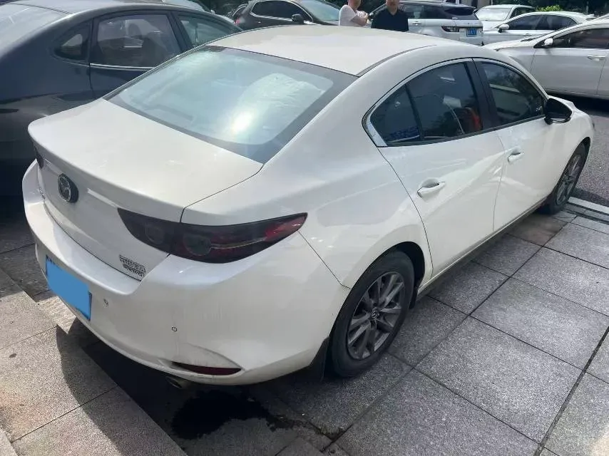 2020 Mazda 3 Axela 1.5L 117HP L4 6AT,autocango,china used car exporter,china ev exporter,chinese used car exporter,chinese used ev exporter