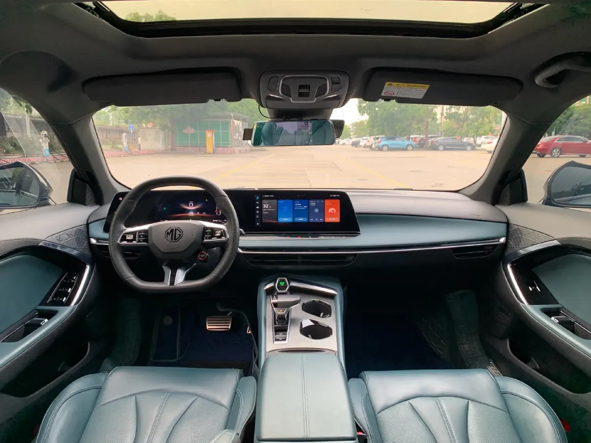 2023 MG 7 1.5T 188HP L4 7DCT,autocango,china used car exporter,china ev exporter,chinese used car exporter,chinese used ev exporter