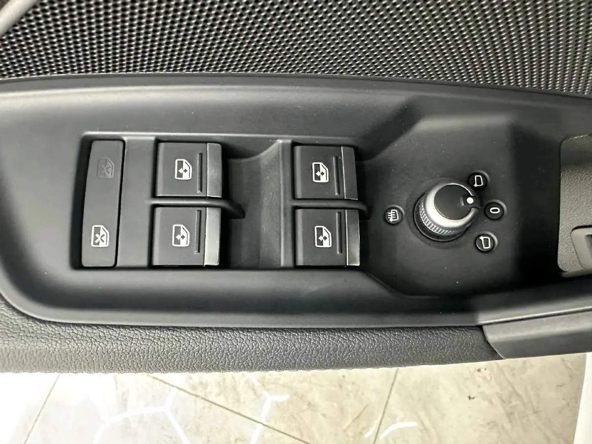 2022 Audi A3 1.4T 150HP L4 7DCT,autocango,china used car exporter,china ev exporter,chinese used car exporter,chinese used ev exporter