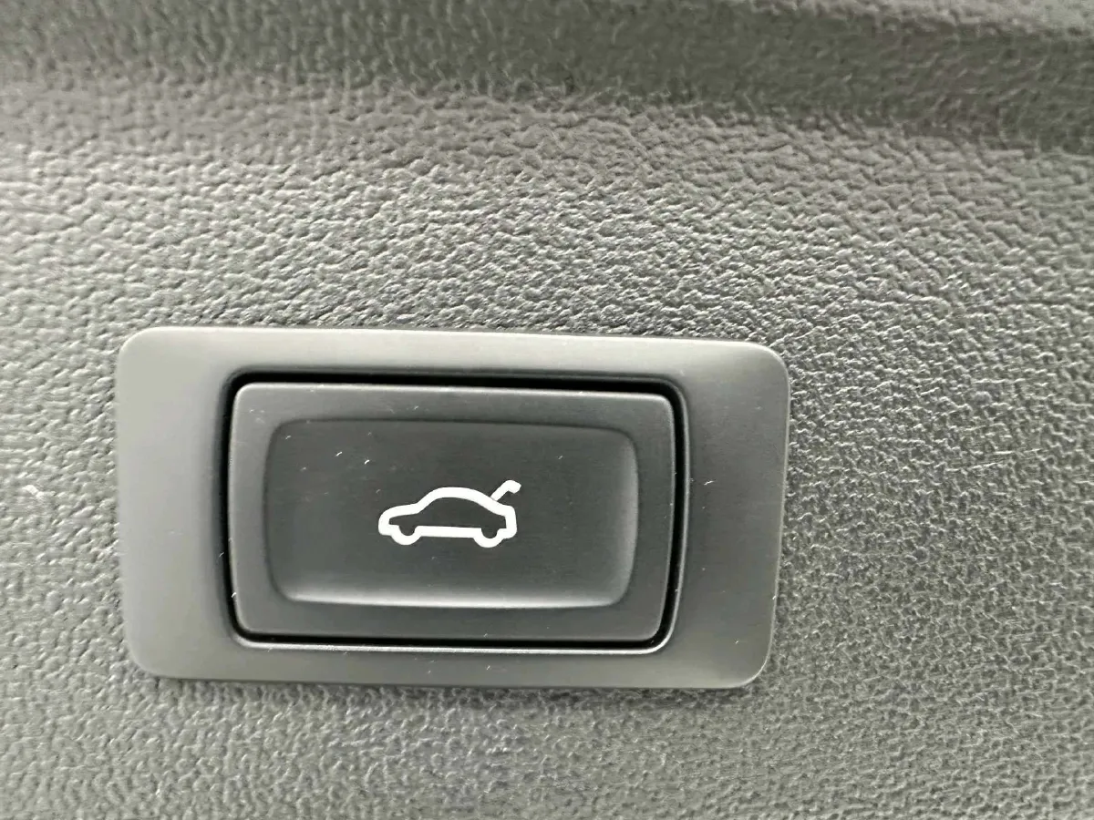 2022 Audi A3 1.4T 150HP L4 7DCT,autocango,china used car exporter,china ev exporter,chinese used car exporter,chinese used ev exporter