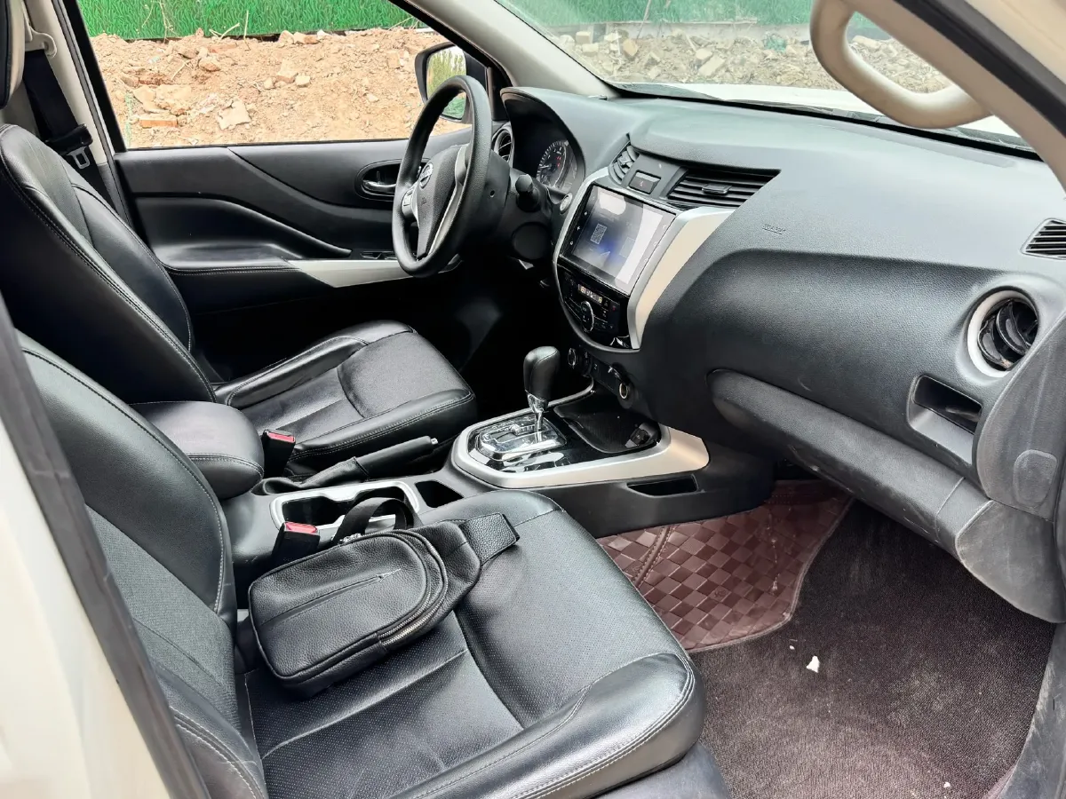 2020 Nissan Terra 2.5L 193HP L4 7AT,autocango,china used car exporter,china ev exporter,chinese used car exporter,chinese used ev exporter