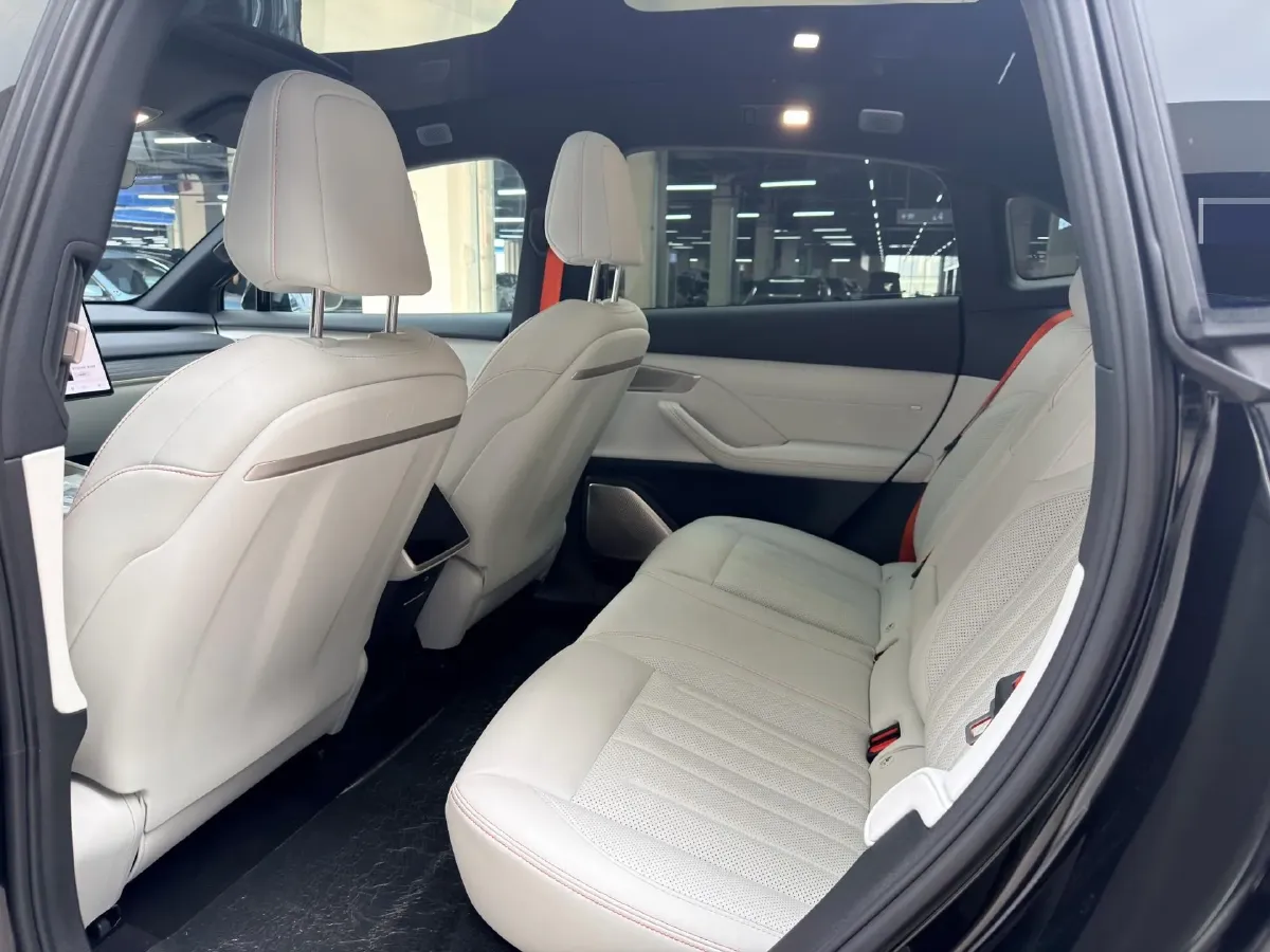 2024 ONVO L60 BEV 60KWH,autocango,china used car exporter,china ev exporter,chinese used car exporter,chinese used ev exporter