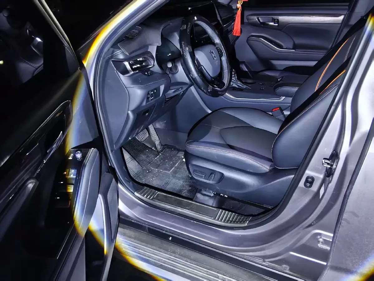 2024 Toyota Crown Kluger 2.5L 189HP L4 E-CVT Hybrid,autocango,china used car exporter,china ev exporter,chinese used car exporter,chinese used ev exporter