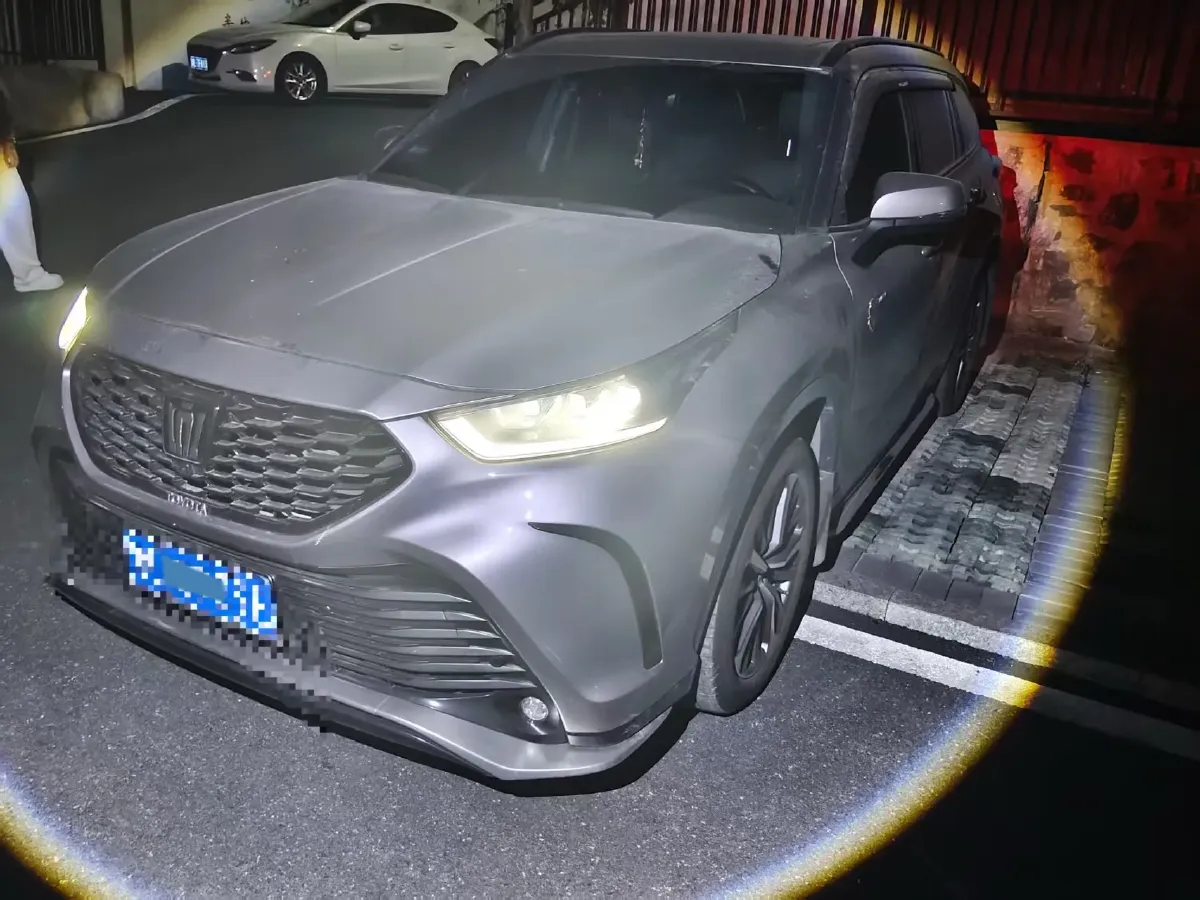 2024 Toyota Crown Kluger 2.5L 189HP L4 E-CVT Hybrid,autocango,china used car exporter,china ev exporter,chinese used car exporter,chinese used ev exporter