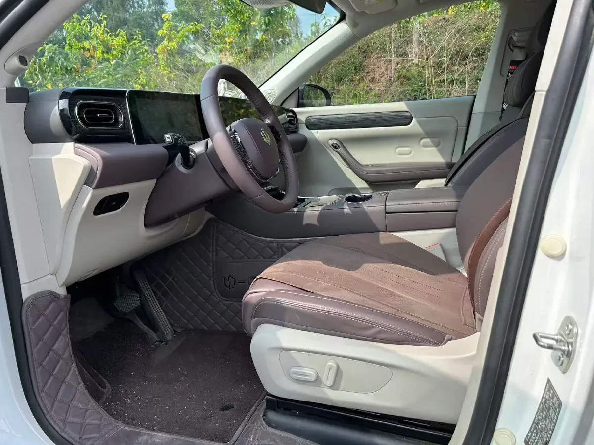 2023 Leapmotor C01 BEV 62.8KWH,autocango,china used car exporter,china ev exporter,chinese used car exporter,chinese used ev exporter