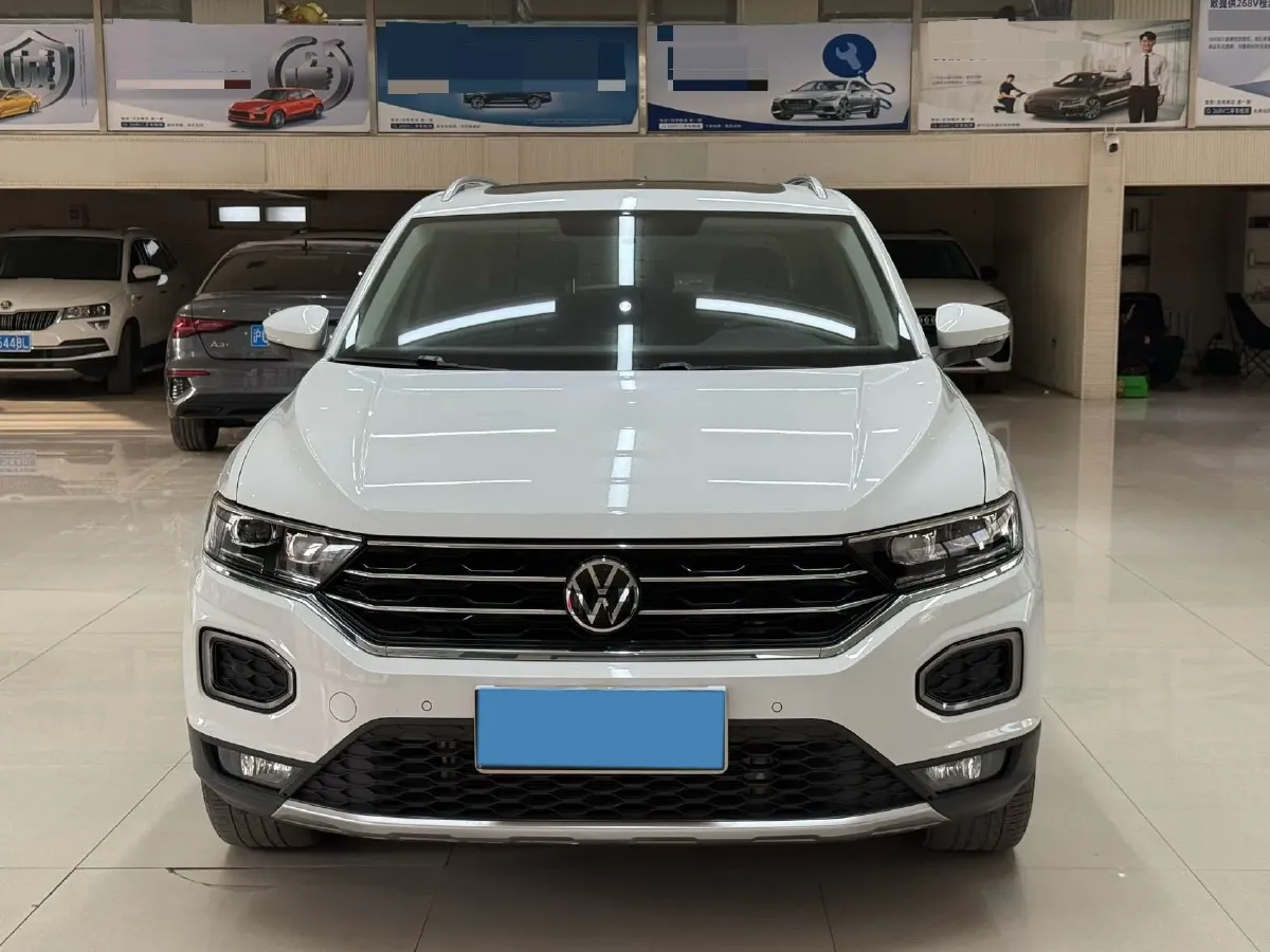 2022 Volkswagen T-Roc 1.4T 150HP L4 7DCT,autocango,china used car exporter,china ev exporter,chinese used car exporter,chinese used ev exporter