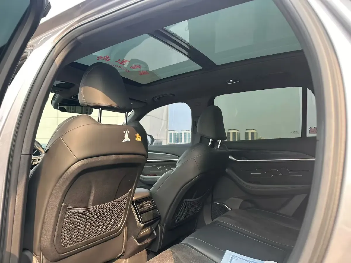 2024 Geely Monjaro 2.0T 238HP L4 8AT,autocango,china used car exporter,china ev exporter,chinese used car exporter,chinese used ev exporter