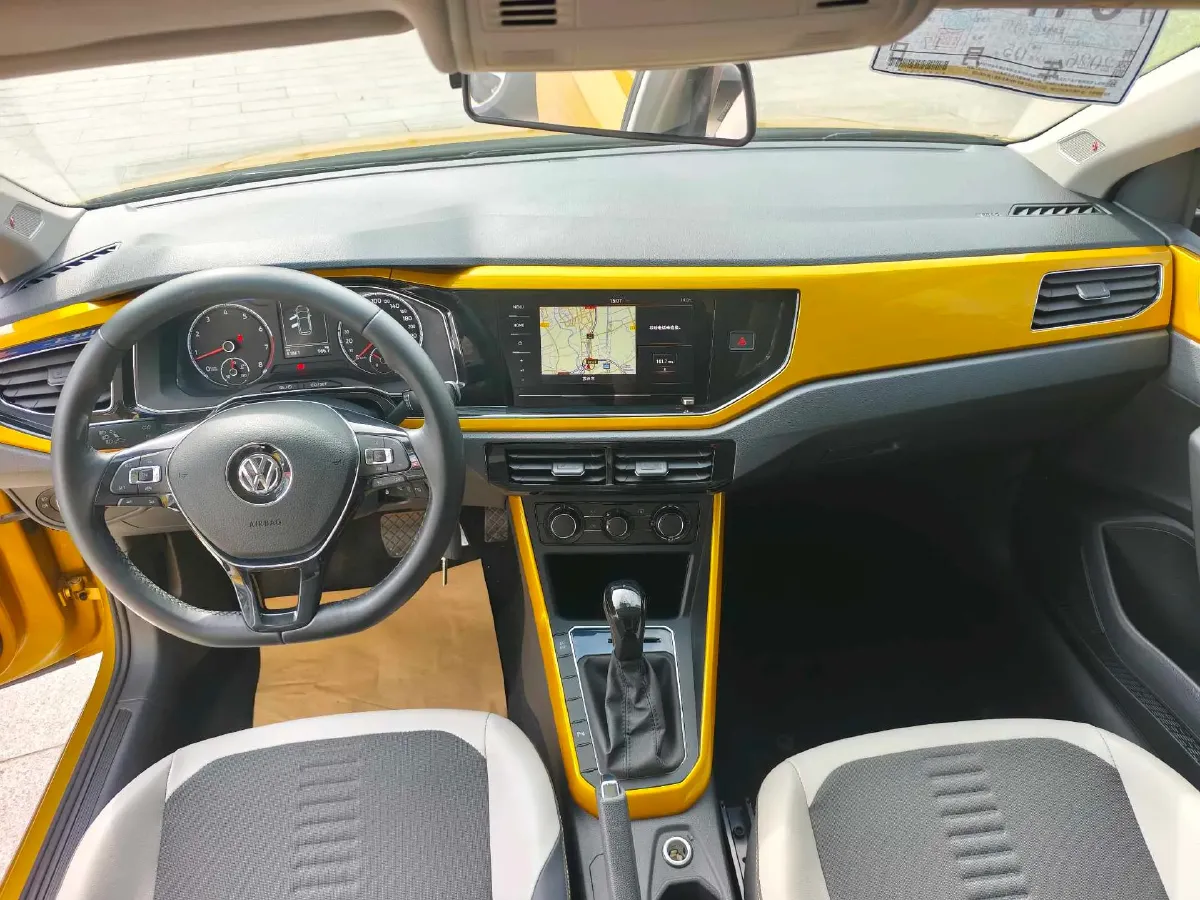 2019 Volkswagen Polo 1.5L 113HP L4 6AT,autocango,china used car exporter,china ev exporter,chinese used car exporter,chinese used ev exporter