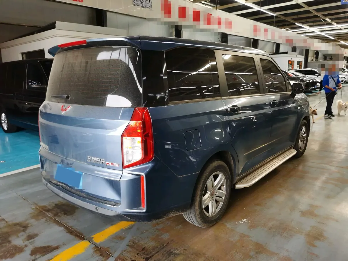 2019 WuLing HongGuang Plus 1.5T 147HP L4 6MT,autocango,china used car exporter,china ev exporter,chinese used car exporter,chinese used ev exporter
