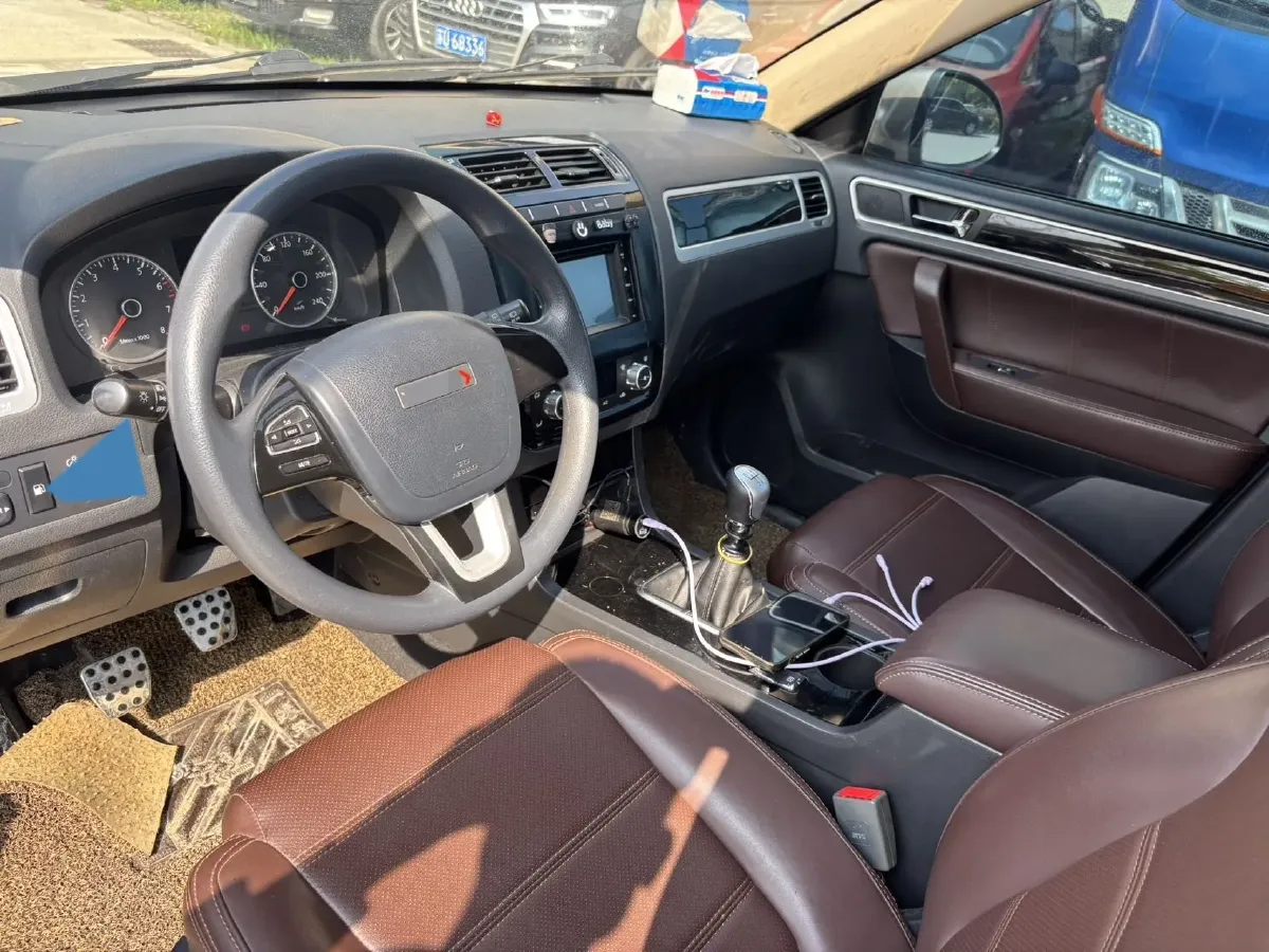 2016 HanTeng X7 1.5T 162HP L4 5MT,autocango,china used car exporter,china ev exporter,chinese used car exporter,chinese used ev exporter