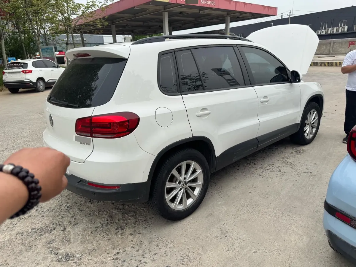 2017 MAXUS T60 2.0T 224HP L4 6AT,autocango,china used car exporter,china ev exporter,chinese used car exporter,chinese used ev exporter