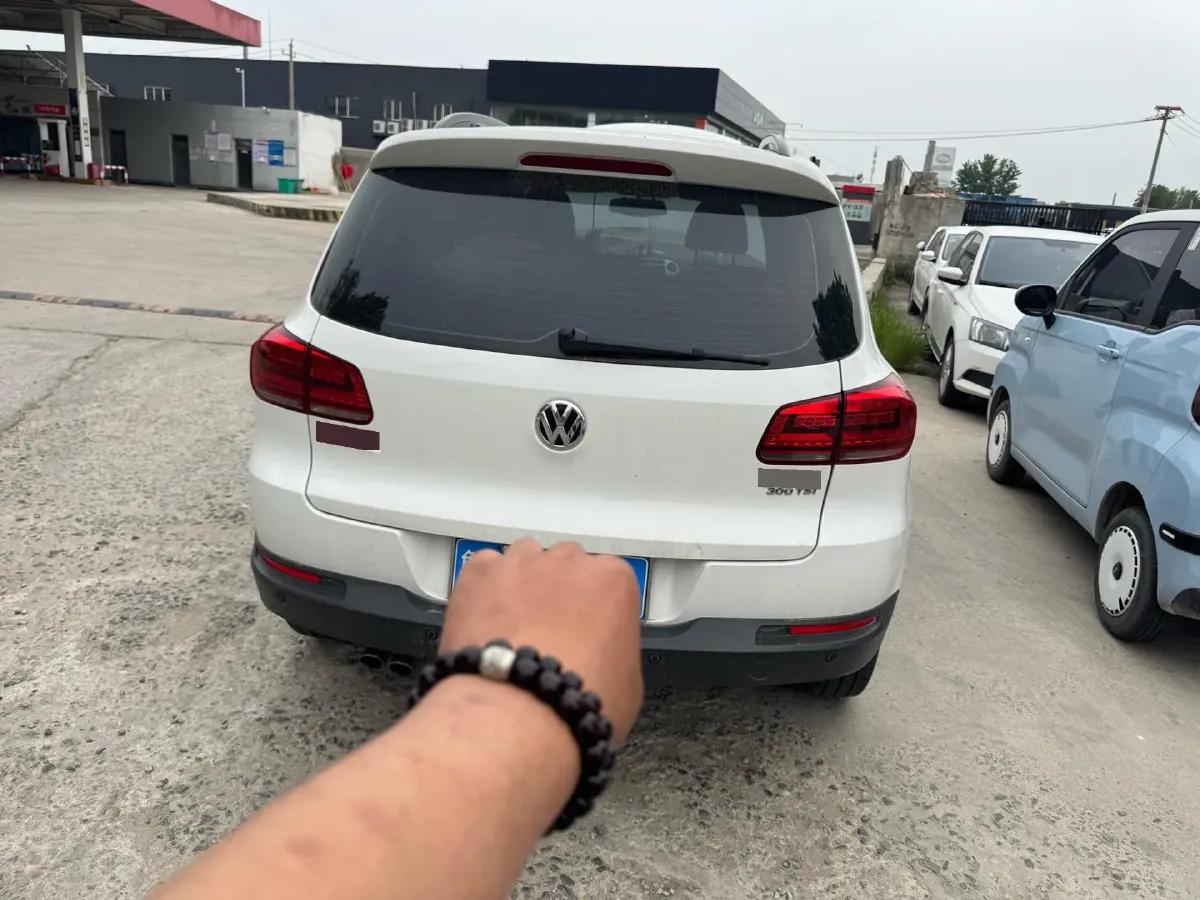 2017 MAXUS T60 2.0T 224HP L4 6AT,autocango,china used car exporter,china ev exporter,chinese used car exporter,chinese used ev exporter