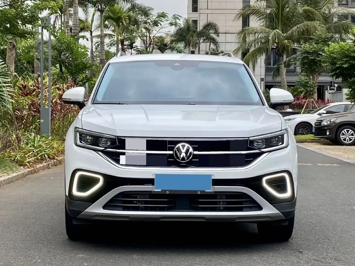 2024 Volkswagen Tayron 2.0T 186HP L4 7DCT,autocango,china used car exporter,china ev exporter,chinese used car exporter,chinese used ev exporter