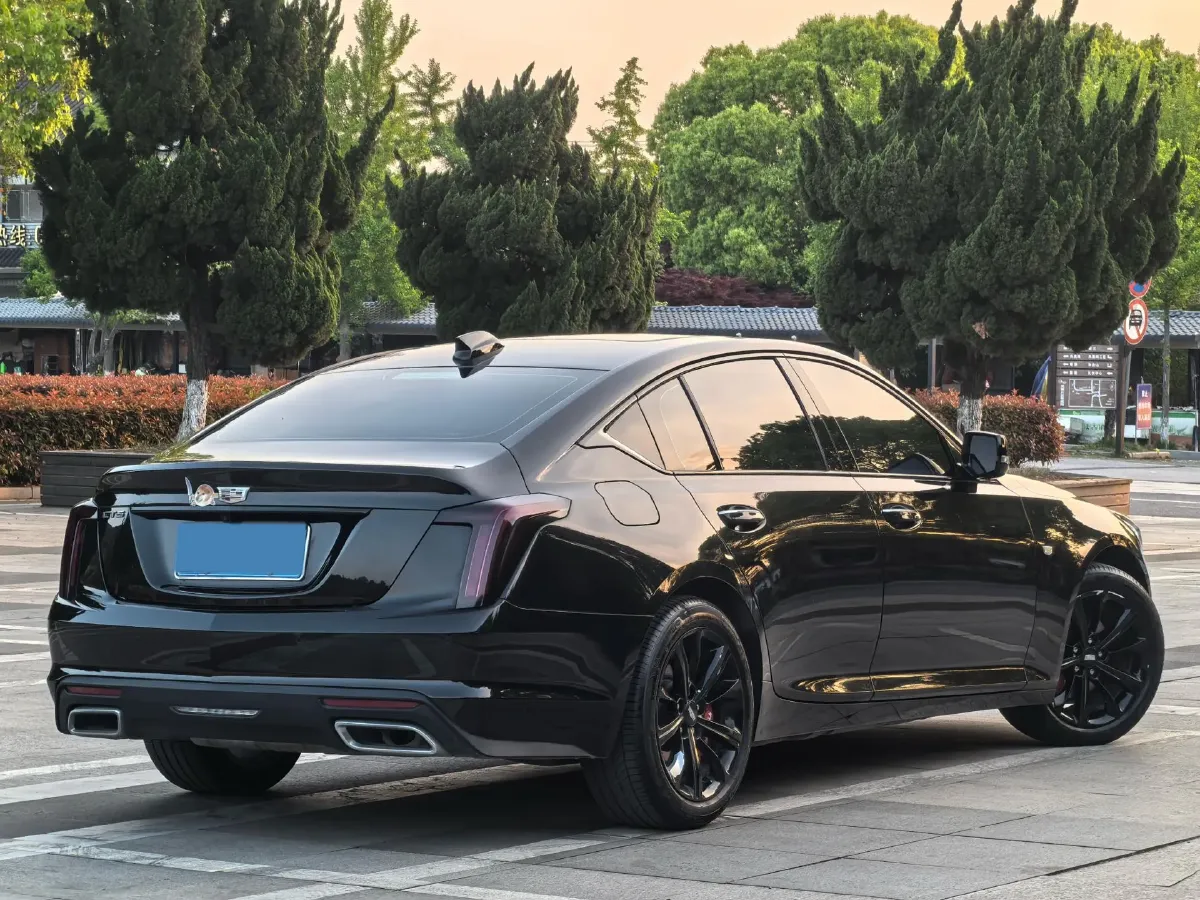2024 Cadillac CT5 2.0T 237HP L4 10AT,autocango,china used car exporter,china ev exporter,chinese used car exporter,chinese used ev exporter