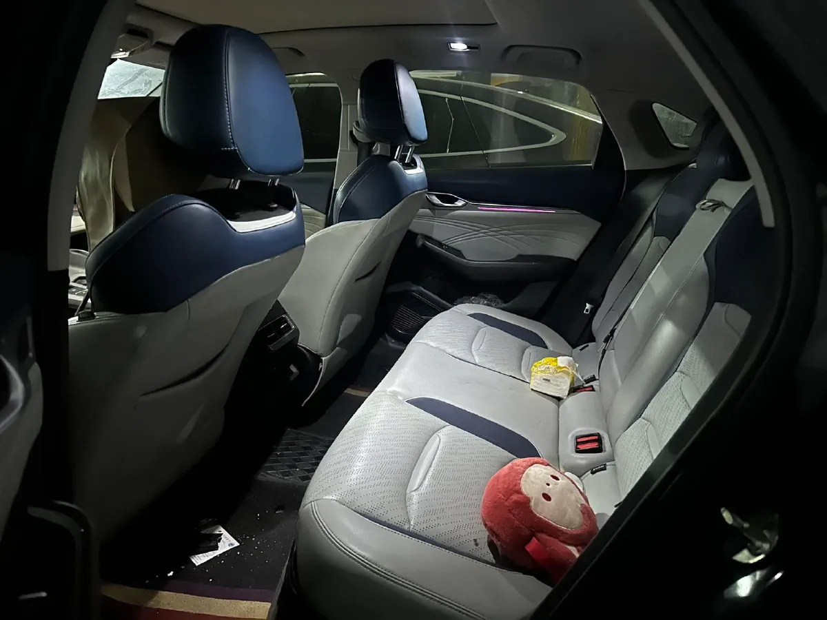 2021 Geely Preface 2.0T 190HP L4 7DCT,autocango,china used car exporter,china ev exporter,chinese used car exporter,chinese used ev exporter