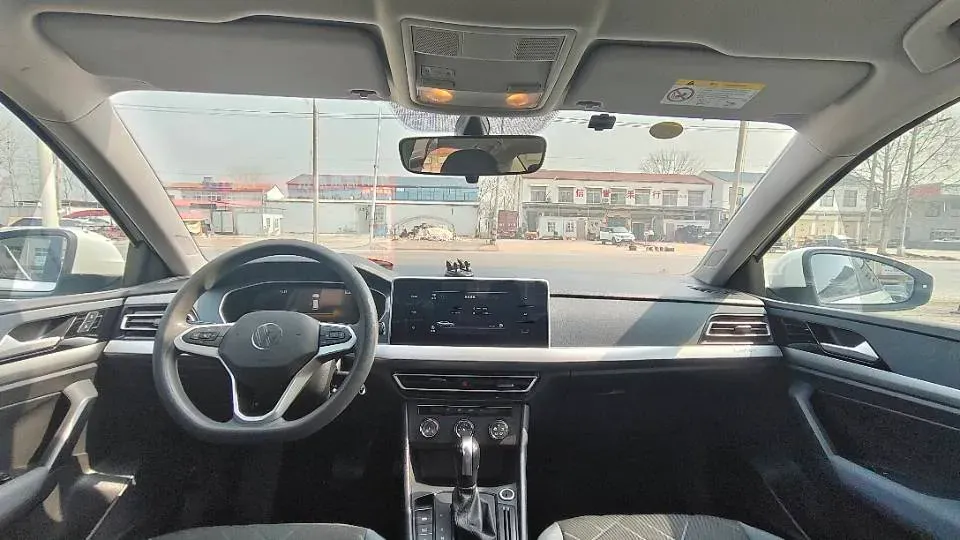 2023 Volkswagen Lavida 1.5L 113HP L4 6AT,autocango,china used car exporter,china ev exporter,chinese used car exporter,chinese used ev exporter