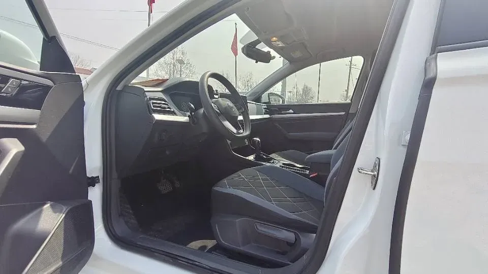 2023 Volkswagen Lavida 1.5L 113HP L4 6AT,autocango,china used car exporter,china ev exporter,chinese used car exporter,chinese used ev exporter