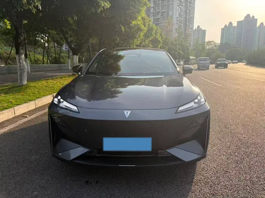 2025 Deepal S07 REEV 98HP REEV 39.05KWH,autocango,china used car exporter,china ev exporter,chinese used car exporter,chinese used ev exporter