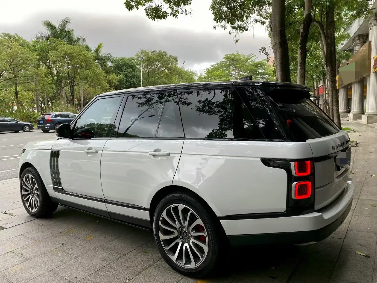 2018 Land Rover Range Rover Evoque 2.0T 241HP L4 9AT,autocango,china used car exporter,china ev exporter,chinese used car exporter,chinese used ev exporter