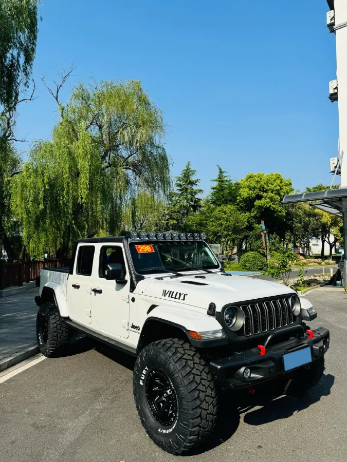 2022 Jeep Gladiator 3.6L 284HP V6 8AT,autocango,china used car exporter,china ev exporter,chinese used car exporter,chinese used ev exporter