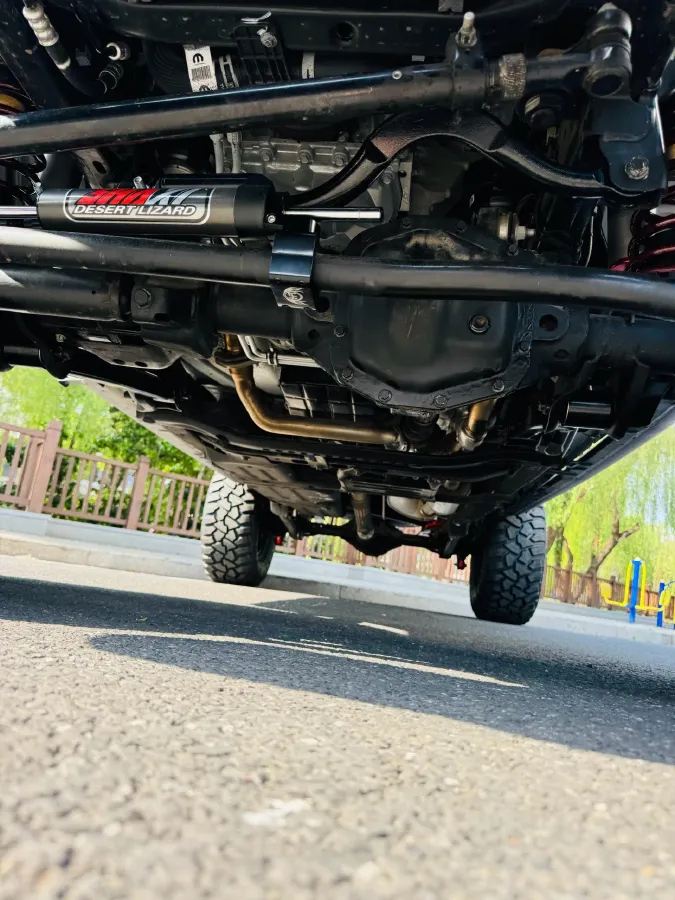 2022 Jeep Gladiator 3.6L 284HP V6 8AT,autocango,china used car exporter,china ev exporter,chinese used car exporter,chinese used ev exporter