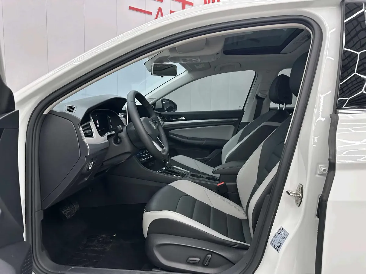 2023 Volkswagen Bora 1.4T 150HP L4 7DCT,autocango,china used car exporter,china ev exporter,chinese used car exporter,chinese used ev exporter