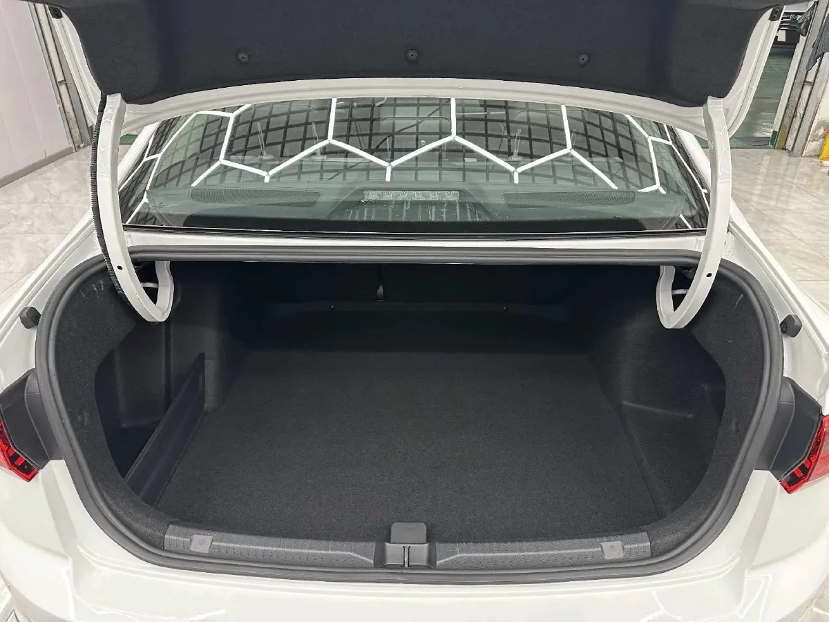 2023 Volkswagen Bora 1.4T 150HP L4 7DCT,autocango,china used car exporter,china ev exporter,chinese used car exporter,chinese used ev exporter