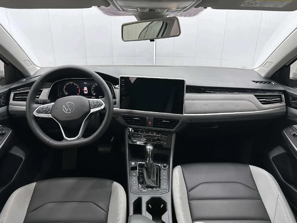 2023 Volkswagen Bora 1.4T 150HP L4 7DCT,autocango,china used car exporter,china ev exporter,chinese used car exporter,chinese used ev exporter